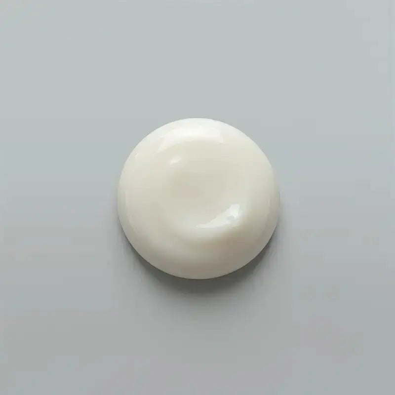 immagine texture crema anti age di Sensitiva