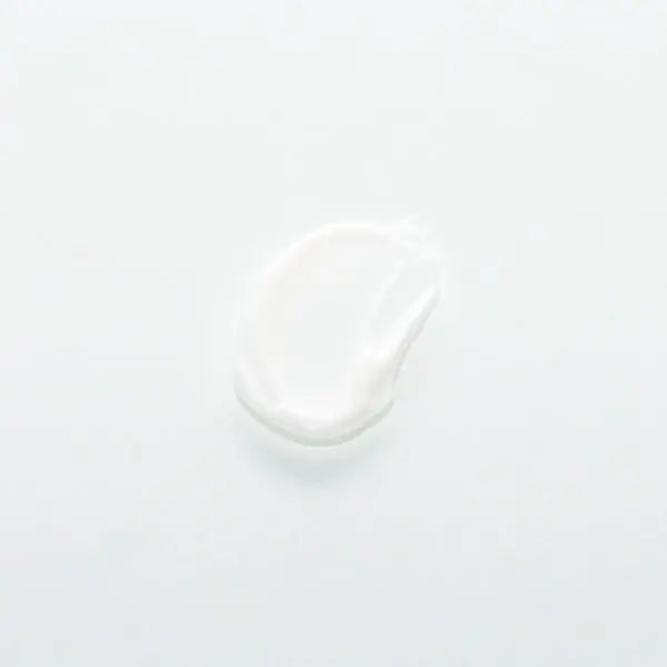 immagine texture crema hands mani sensitiva